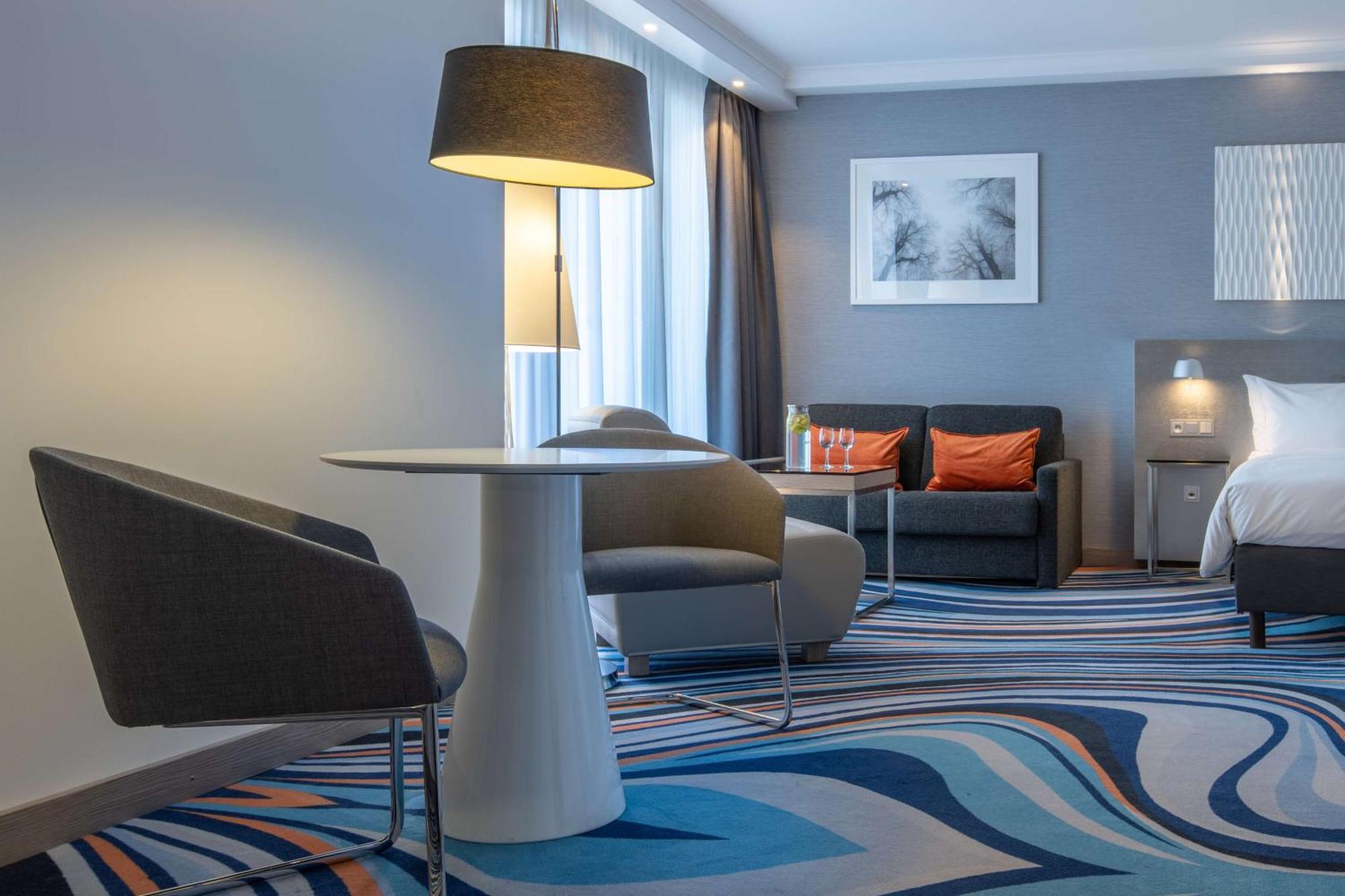 Radisson Blu Hotel 4*