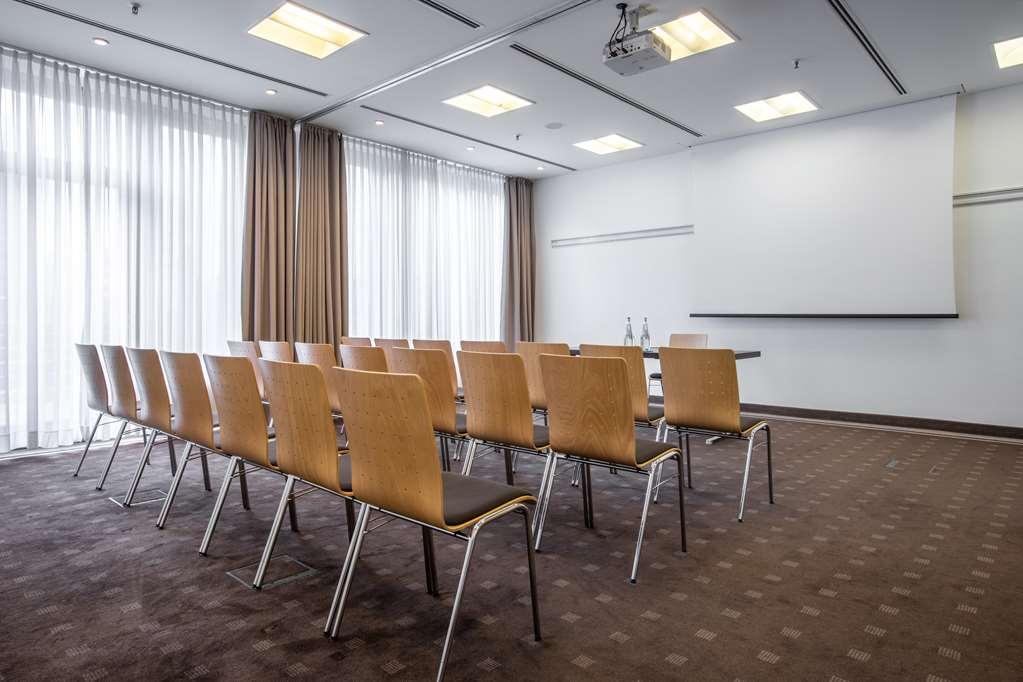 Radisson Blu 4*